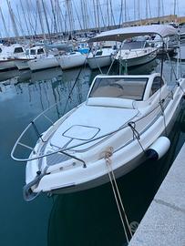 Barca cabinata open Schizzo 21 Elegance