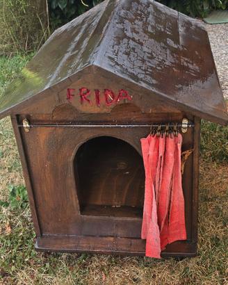 CUCCIA I LEGNO