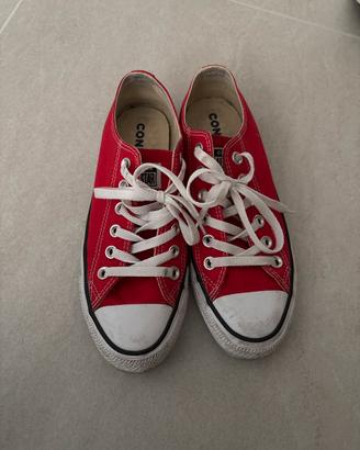 Converse rosse