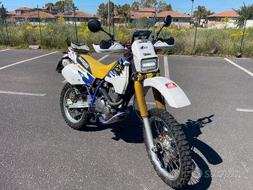 Suzuki DR 350 SE con avviamento elettrico