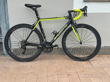 BICI full carbon taglia M.
