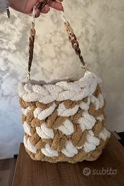 Borsa Chunky modello Caramel Teddy