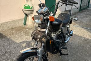 Honda vt 500