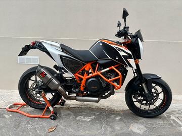 Ktm duke 690 r abs depotenziato a2