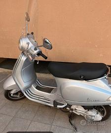 Vespa Lx 150