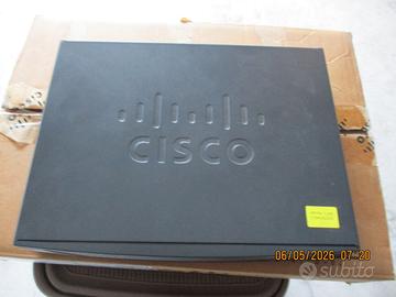 Router Cisco C881