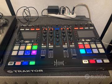 Traktor S5 Consolle DJ 4 Canali + licenza Traktor