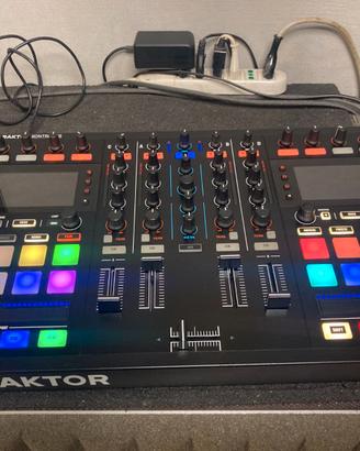 Traktor S5 Consolle DJ 4 Canali + licenza Traktor