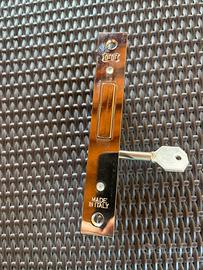 7 Serrature da infilare, catenaccio 1 mandata