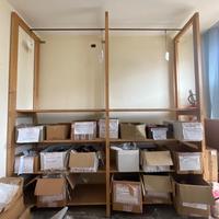 Scaffalatura in legno