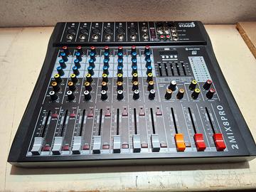 Mixer 8 canali