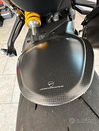 Parafango in carbonio Ducati