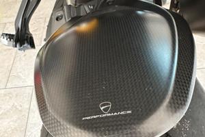 Parafango in carbonio Ducati