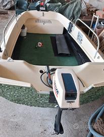 barca con motore 125 CC