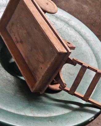 carriola in legno antico giocattolo