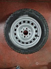 Cerchione in ferro e ricambi usati Fiat Panda 141