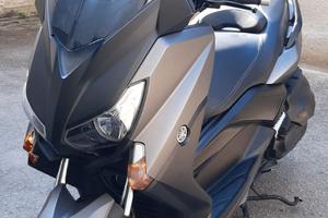 Yamaha X-Max 400 - 2016
