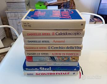 Lotto 9 libri romanzi di Danielle Steel collezione