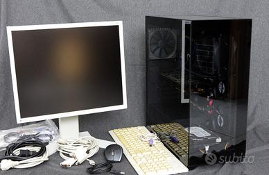 Stazione di lavoro PC completa, perfetta per Linux