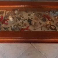 Tavolino a Vetrinetta Vintage per esposizioni  .