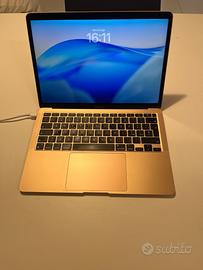 MacBook Air M1 2020 – 8GB RAM – SSD 256GB – Oro