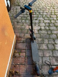 Monopattino elettrico xiaomi