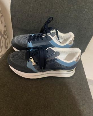 sneaker da donna blu con cerniera laterale, num 37
