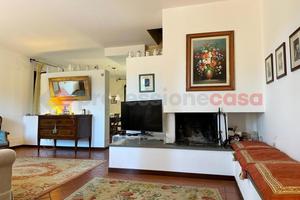 Villa bifamiliare Arezzo [RIF VL117VRG]