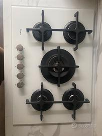 Piano cottura a gas Whirlpool: 5 fuochi