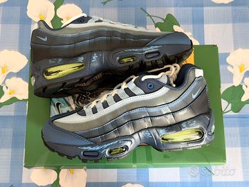 Nike Air muscle 95 QS Yu-Gi-Oh! Joey Promo Card