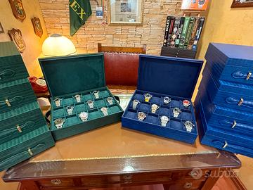 Watch Box Porta orologi/Espositore 18 posti.