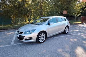 Opel Astra J Station Wagon 2016