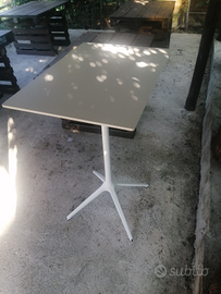 Nr 2 Tavolino Kristalia serie Elephant ribaltabile