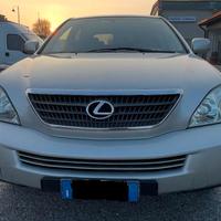 AUTO LEXUS RX400H 2°serie allestimento ambassador
