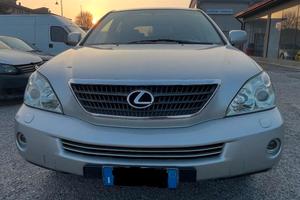 AUTO LEXUS RX400H 2°serie allestimento ambassador