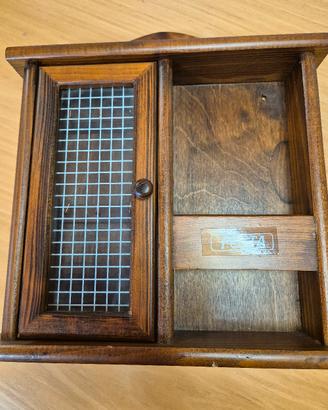 Mobiletto In Legno Portachiavi