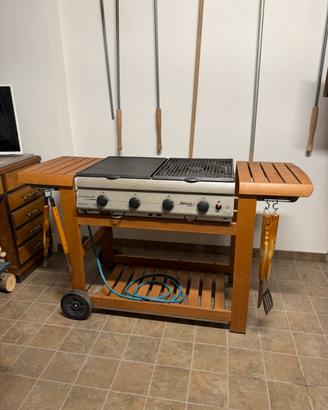 Campingaz Adelaide 4 Woody Gas Barbecue