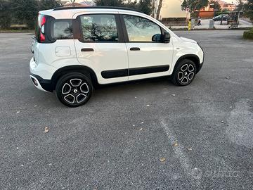 FIAT Panda Cross hybrid unico proprietario