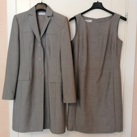 Completo donna, abito e blazer grigio