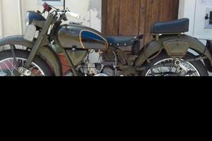 moto guzzi airone 250