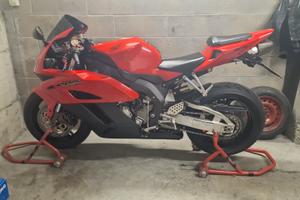 Honda cbr 1000 rr Fireblade