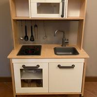 Cucina giocattolo con accessori vari Dell' Ikea