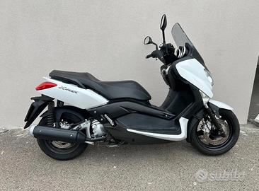 Yamaha T Max 250