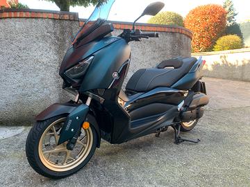 Yamaha X Max 125 Tech Max Verde-Oro in Garanzia