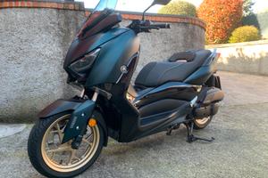 Yamaha X Max 125 Tech Max Verde-Oro in Garanzia