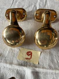 Coppia pomoli porta decentrati