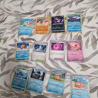Raccolta di carte pokemon rare