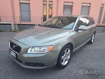 Volvo V70 2.4 D5 frizione volano nuove