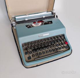 Macchina da scrivere portatile Olivetti Lettera 32