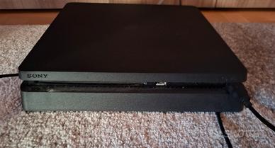 Playstation 4 Slim